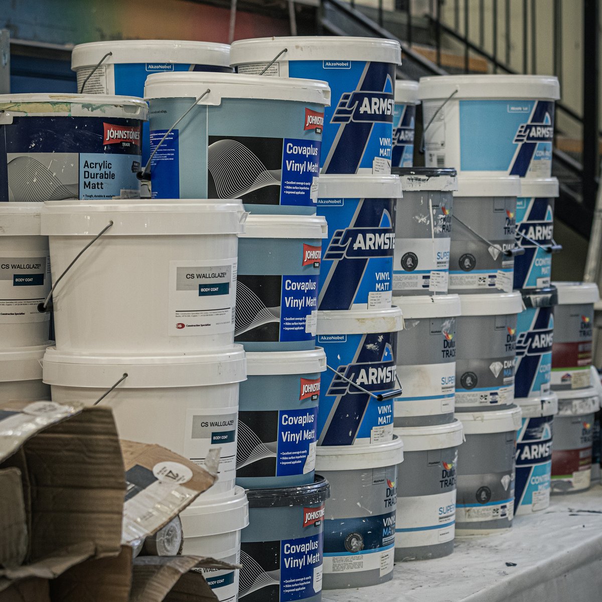 dundee_angus's tweet photo. A big thank you to R&amp;R Decorators Dundee Ltd for their generous donation of materials to our painting and decorating workshops! 🖌️ The donation will support our student studying at our Kingsway and Arbroath Campuses. Your support makes a real difference – thank you! 🙌 https://t.co/7IhdVQkurG
