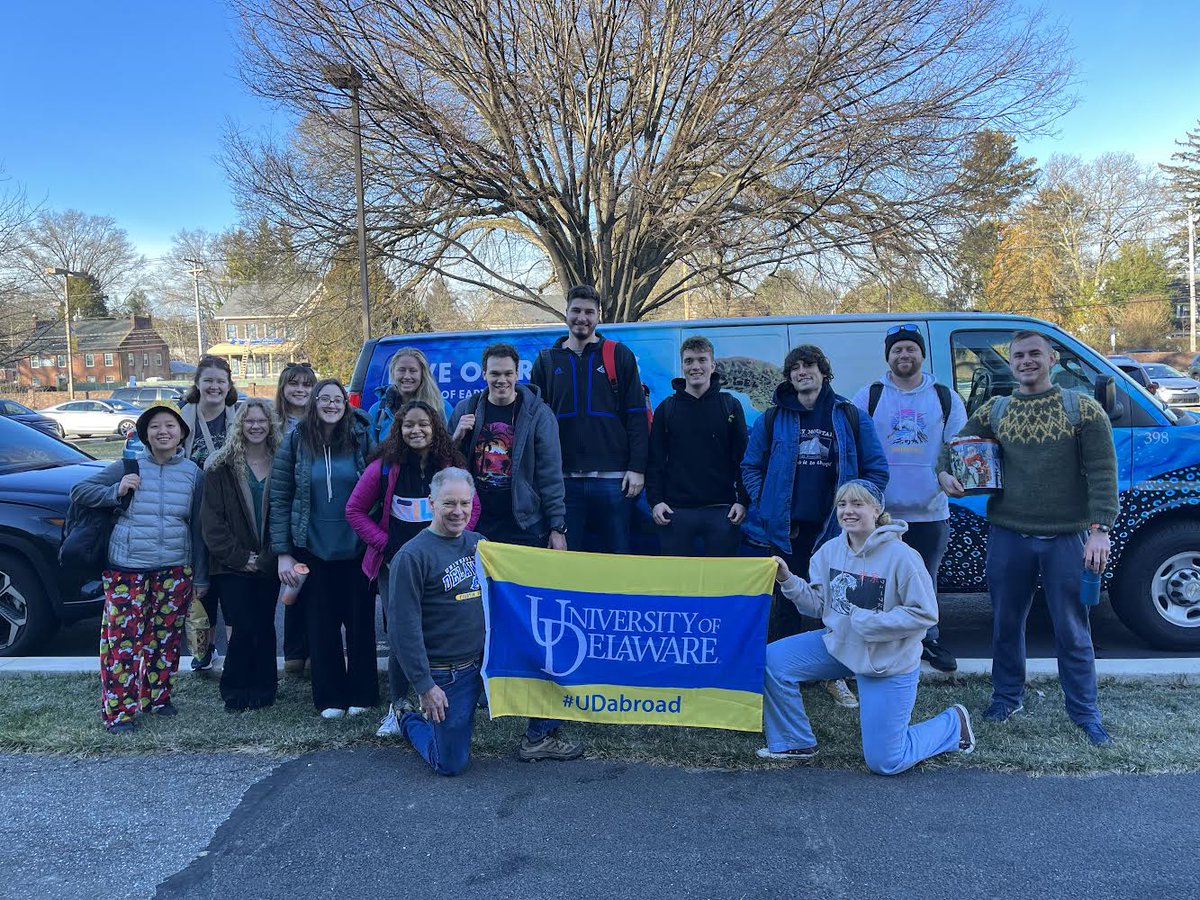 udceoe's tweet photo. Scuba is back in session! ๐คฟ More to come from our #UDWinter session classes in Florida. (Plus, check out our custom van!) #StayTuned https://t.co/60kIWXHeMP