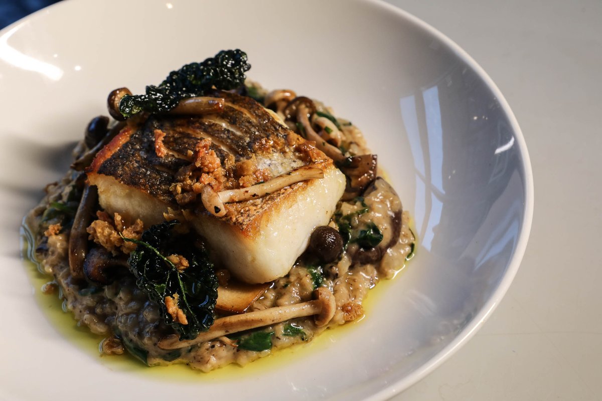 Hake Fillet, Wild Mushroom Risotto, Crispy Chicken Skin, Cavolo Nero

homebelfast.co.uk
#homebelfast #belfast #newdishes #newmenu
