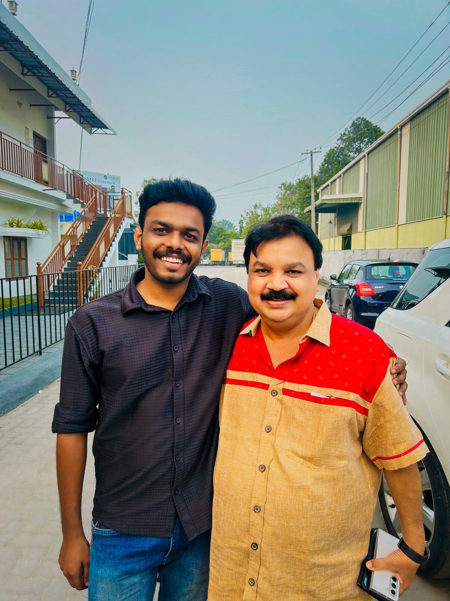 anasarshad21's tweet photo. Babu Chettan 🥰 https://t.co/sJBHwc8zq9