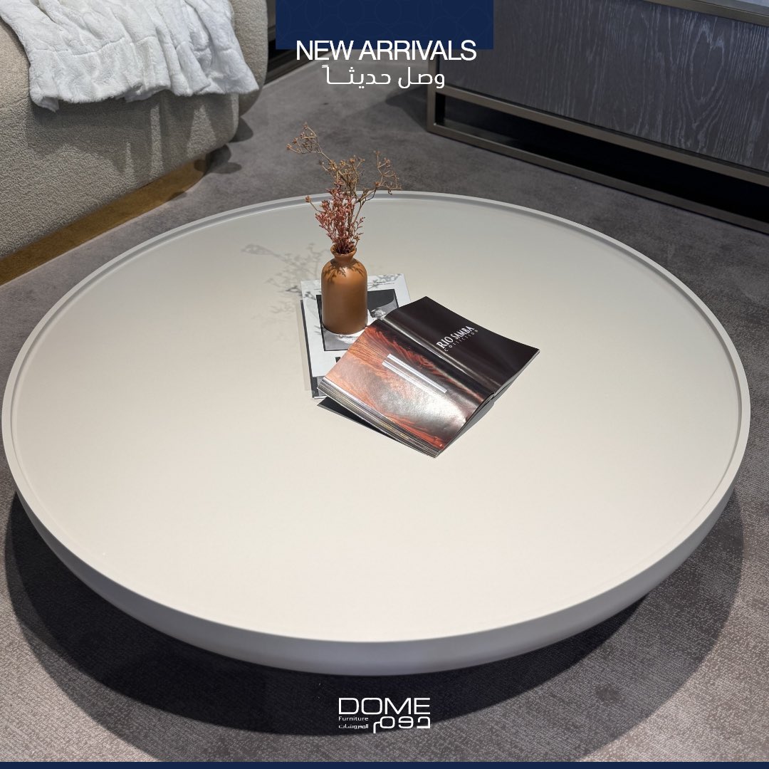 تجمع طاولتنا بين الأناقة والعملية لتلبي احتياجات منزلك بأسلوب فريد وراحة لا تضاهى. #وصل_حديثا #دوم