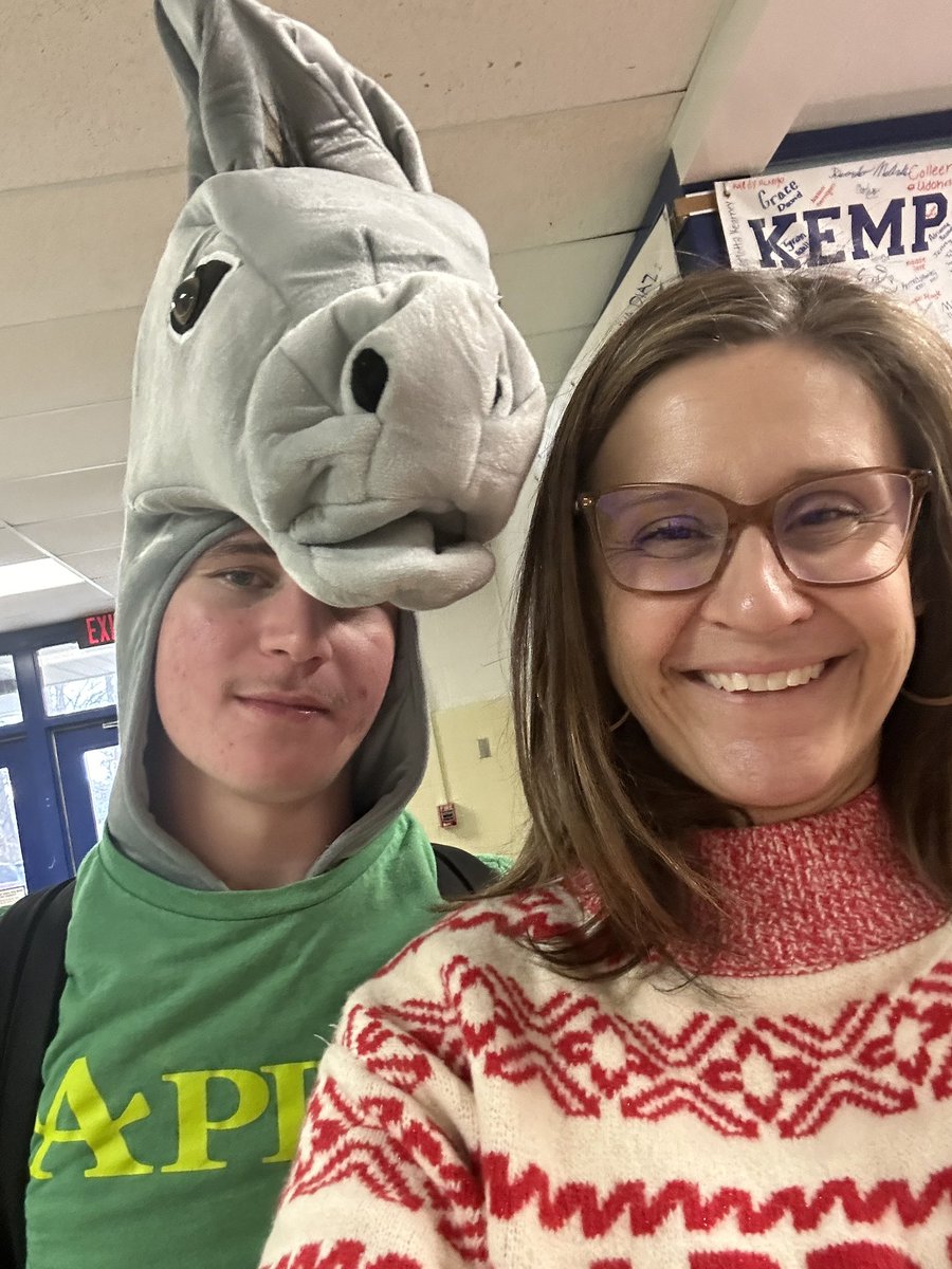 Meghan Timlin tweet media