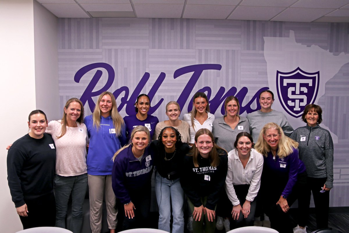 We can't wait to see everyone for our 2024 Alumni Day Celebration!

🟣 Halftime recognition
⚪️ Postgame meal from <a href="/qdoba/">QDOBA</a> 

RSVP here: bit.ly/47ynSQZ

#RollToms #WeOverMe