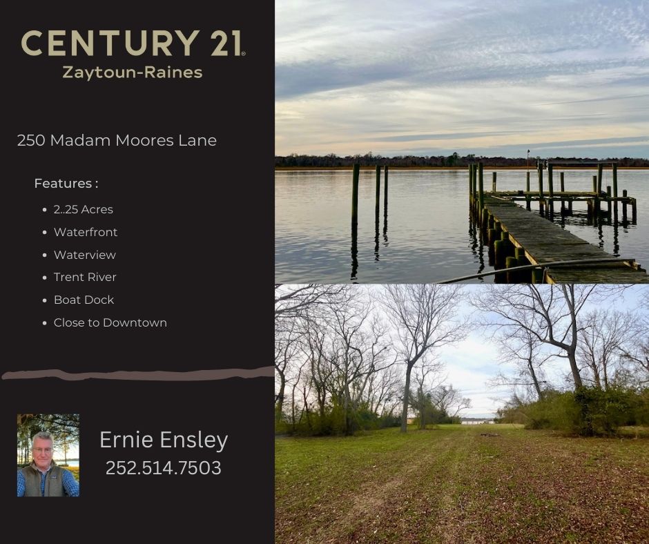 Big nice trees on this 490 ft deep building lot consisting of 2.25 acres on the Trent River.
#newlisting #forsale #waterfront #waterview #newbern #cravencounty #bestofthebest2023 #C21ZR