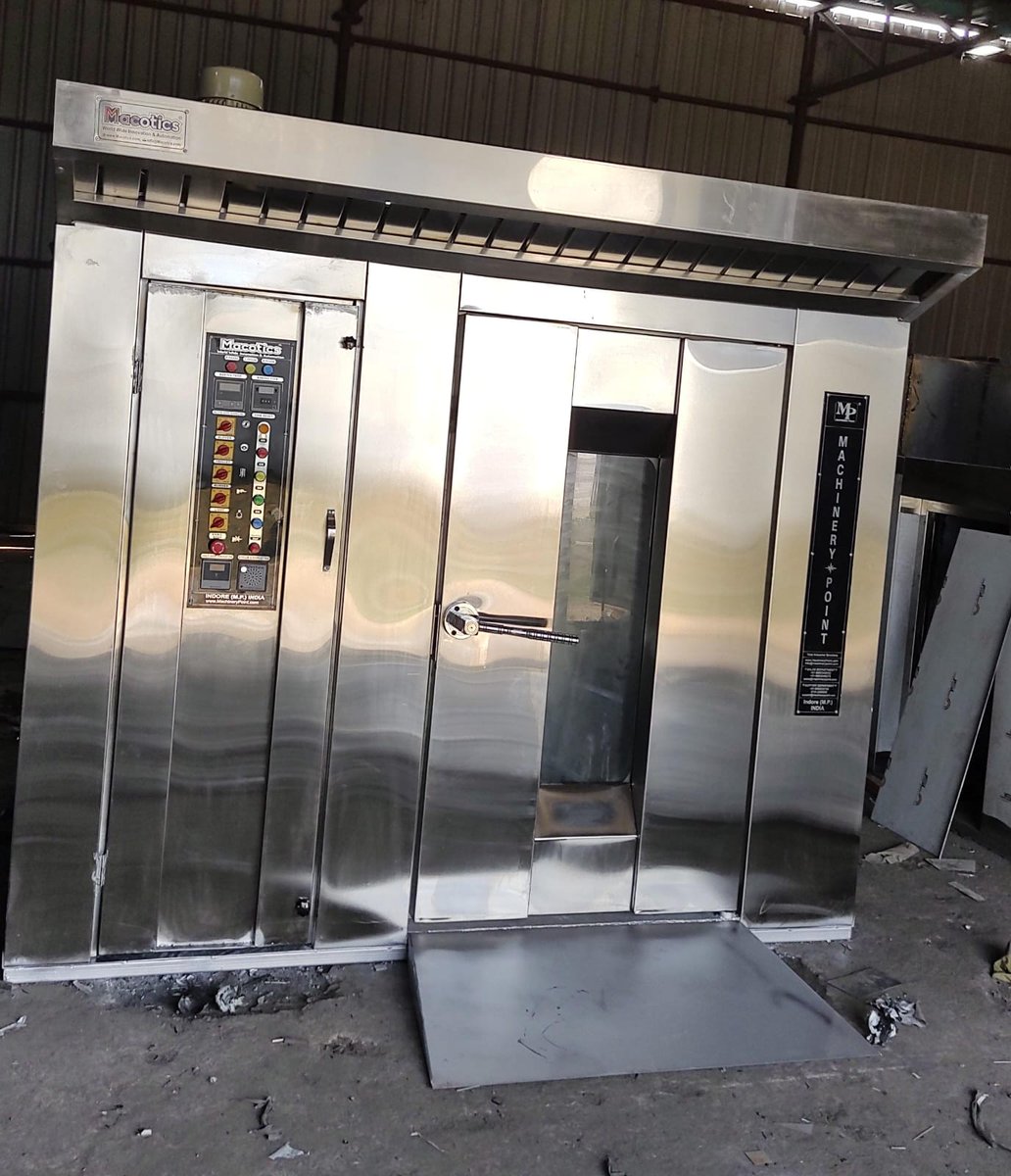 MachineryPoint's tweet photo. Wood fire Rotary rack oven, Call - 9893349062 , 9893349078 #BakeryOven #WoodfireOven #BakeryMachine #macotics #MachineryPoint https://t.co/MAYrIxr538