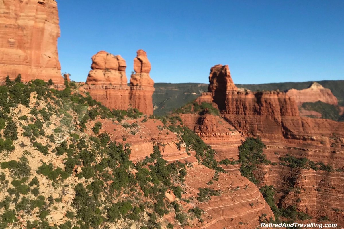 A2 We loved the chance to explore over the Sedona Valley by helicopter! retiredandtravelling.com/enjoy-a-helico… #TRLT @t_jh2009 @LindaPeters64