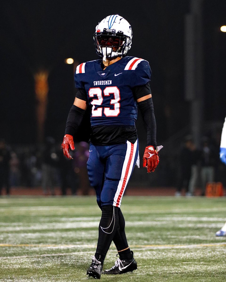 1st Team All League✅
2nd Team All Area✅
Team Captain✅
90 Tackles ✅
5’11/210/Co’24 
💥hudl.com/v/2MMc3q💥
<a href="/CoachCal65/">Coach Jacob Calderon</a> @StPaulF00tball <a href="/KaesbauerSonny/">Sonny Kaesbauer</a> <a href="/coachmark_48/">Mark the Shark</a> <a href="/CoachDHernandez/">Coach Daniel Hernandez</a> <a href="/LanceSmithTPC/">Lance Smith</a> @StSwordsmen <a href="/CoachJessem/">Coach Muñoz</a> <a href="/AgentDash74/">Mike D!</a> <a href="/JakeCasteel/">Jake Casteel</a> <a href="/HC_Carter1/">Coach Carter</a>
