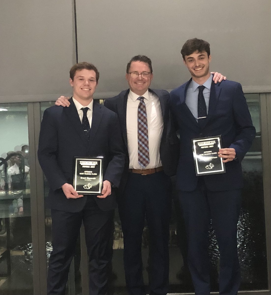 RoseHulmanFB's tweet photo. 2023 Banquet

Newcomer of the Year: Wyatt Bell
Offensive Players of the Year: Miguel Robertson and Grant Ripperda
Defensive Player of the Year: Jakey Ovanic
Special Teams Player of the Year: Andrew Toler

#WeWork https://t.co/06YMOAM3MR