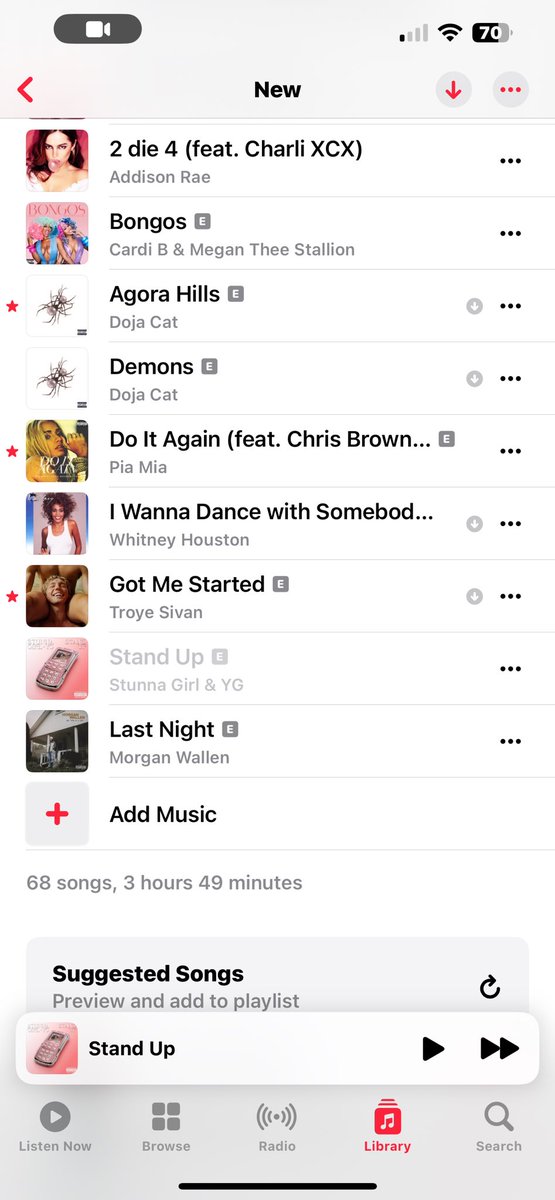 Juliann_johnn's tweet photo. @realstunnagirl  Why is Apple playing with you?!?!?!!? https://t.co/m7oaVIF9Du