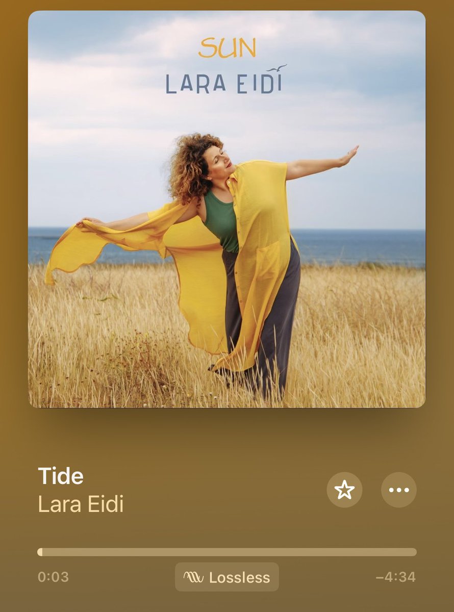 ✨🎧Last week, I selected an episode from @WomeninJazzMed’s brilliant ‘The Notes Between with @LaraEidi’ #podcast series for my #podcastplugorama top pick. The podcast’s beautiful theme (written & performed by Lara) = ‘Tide’ which appears on Lara’s ‘Sun’ album (@PasticheRecords).