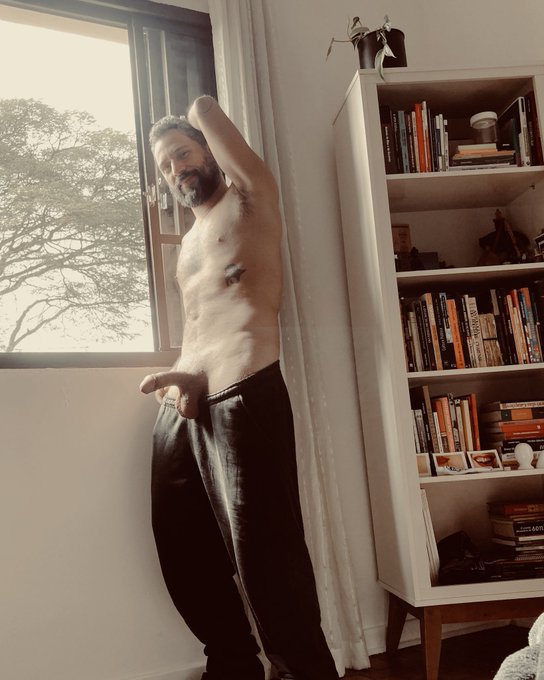 um puto estudioso 😜❤️&zwj;🔥  clica no link para ver meu conte&uacute;do: https://t.co/gX3wj50vnQ https://t.co/h<a href="/tag/sex"class="tags"><span>#sex</span></a><a href="/tag/porn"class="tags"><span>#porn</span></a><a href="/tag/sexyhot"class="tags"><span>#sexyhot</span></a><a href="/tag/pornobr"class="tags"><span>#pornobr</span></a>