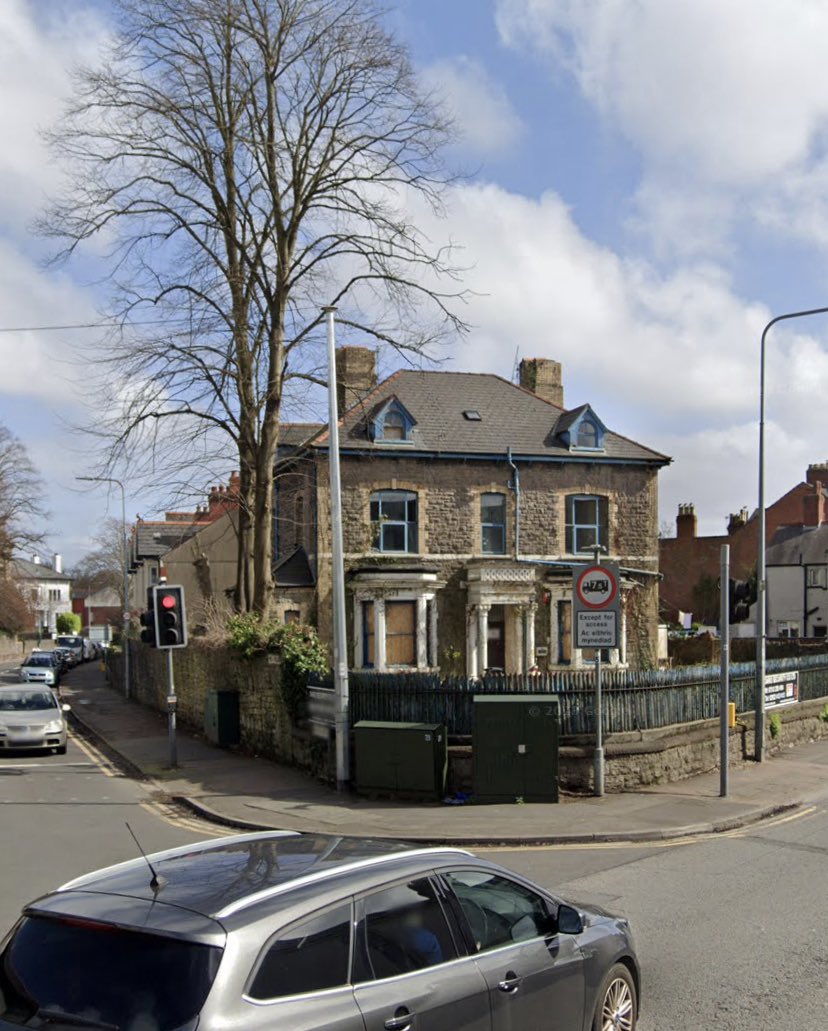 I Loves The ‘Diff tweet media