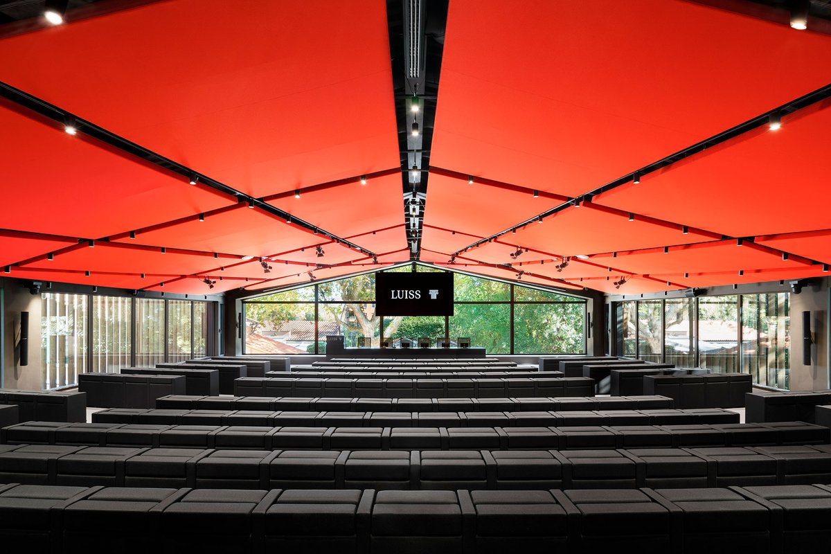 La Cúpula. Nuevo edificio escolar LUISS por Alvisi Kirimoto y Studio Gemma
metalocus.es/es/noticias/la…
The Dome. New LUISS school building by Alvisi Kirimoto and Studio Gemma
metalocus.es/en/news/dome-n…
<a href="/AlvisiKirimoto/">Alvisi Kirimoto</a>  <a href="/CristianoGemma/">Cristiano Gemma</a>