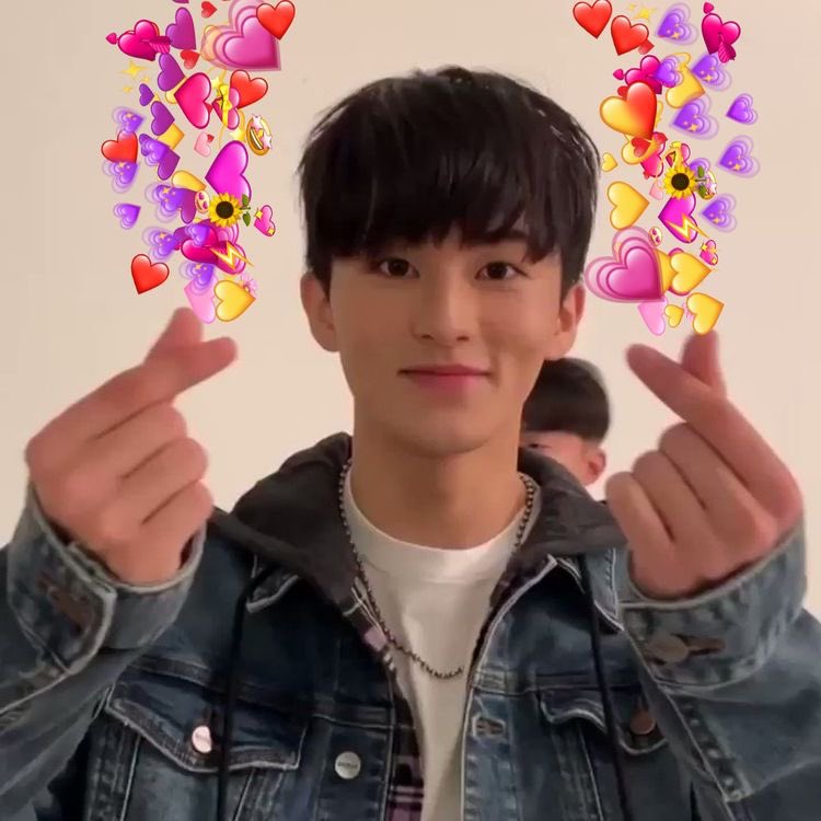 <a href="/markowinorch/">ninoo🤘🏻</a> <a href="/jenrencarts/">al</a> <a href="/JoKarfi/">Jo/👣</a> Congrats abis ketemu bujang2 gantengss 😘 stay healthy and be happy dan semoga banyak rezeki biar ktemu bujang2 lagi soalnya jadwal mereka kesini dah ngalah ngalahin orng mudik lebaran alias sering bgt 😭