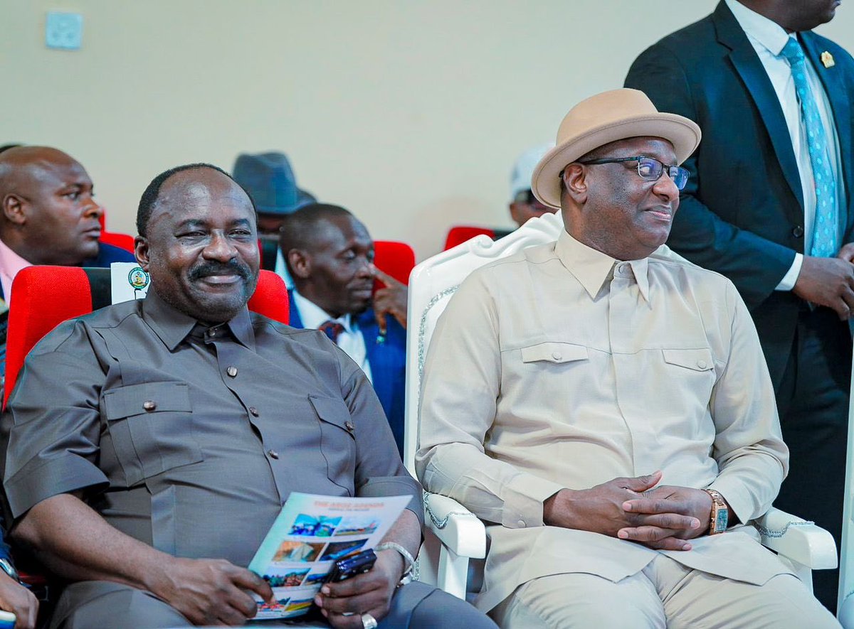 aksgovt's tweet photo. airport facilities  by Governor @_PastorUmoEno, the Minister commended past Governors for the huge investments in aviation development.

“The maintenance, repairs and overhaul facility is the first ever in the country and will service the whole of Nigeria, West Africa, https://t.co/2T0tDoKaGy
