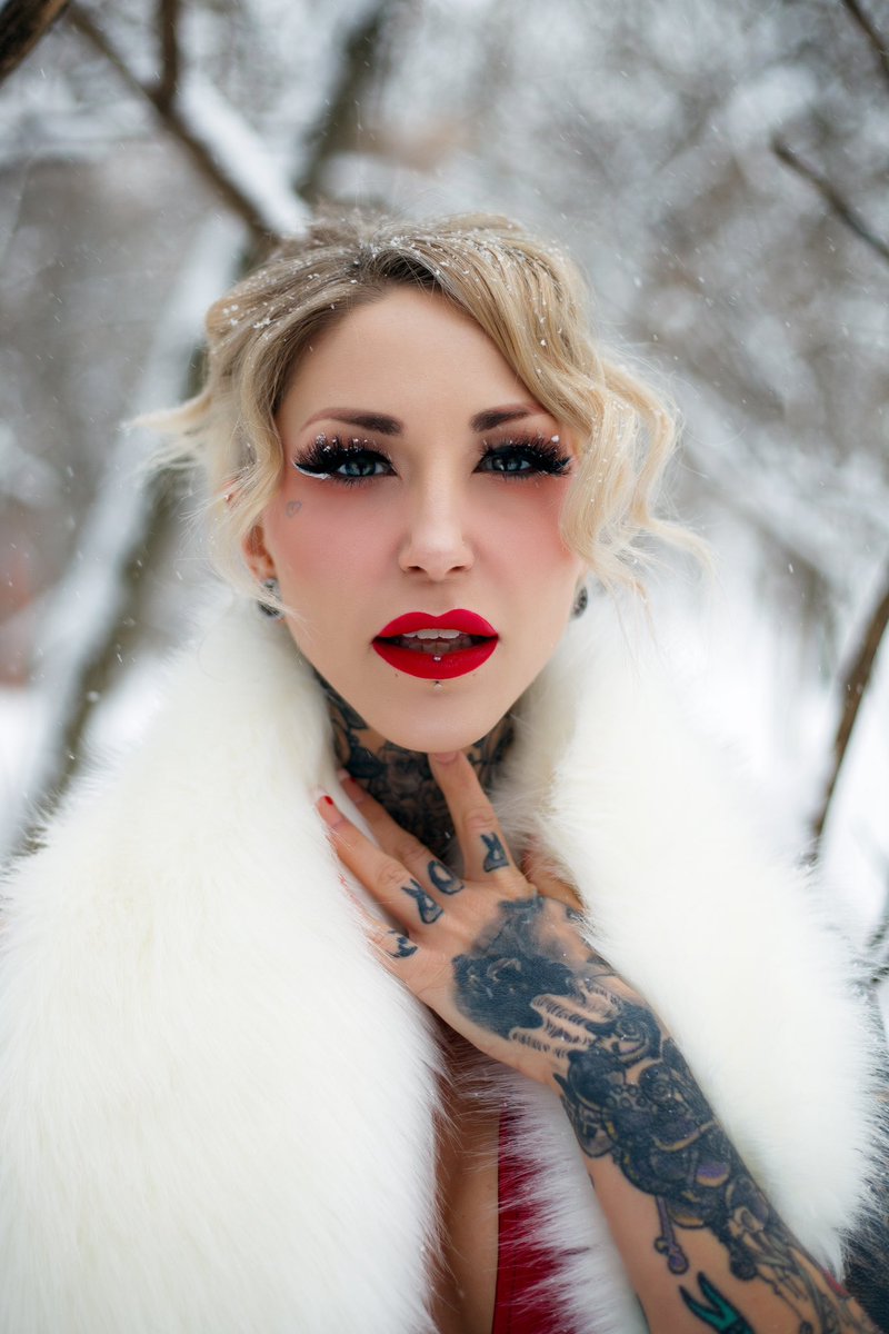 Snowfall Tennessee 2024 
With KineticKaptures 
#snow #snowfall #snowbunny #snowphotography #inked #inkedmodel #reddress #tattoos