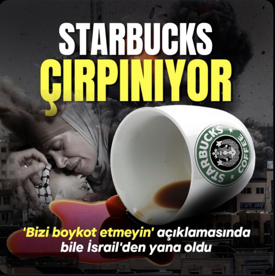 ErdemOzveren571's tweet photo. BOYKOTA DEVAM (PAYLAŞALIM) ⚠️

💢 StarBucks Hisseleri Çakıldı

Rekor düzeyde zararda olan şirketin piyasa değerinde 20 günde 12 milyar doların üzerinde azalış oldu. Şirket hisseleri, 12 günle şirketin 1992'de gerçekleşen halka açılmadan bu zamana kadarki en uzun düşüş serisini gördü.

Şirket, boykot sonrası Ortadoğu'daki pek çok pazarda daralmaya gitmek zorunda kalırken Fas'ta tamamen iflas etti. 18 şubesinin bulunduğu Fas'ı 15 Aralık tarihinde terk etti.

ABD'deki ise 200'den fazla Starbucks şubesinin kapanmanın eşiğinde olduğu bildirildi.

İndirim kampanyası, başörtülü reklamlar...

Her geçen gün çığ gibi büyüyen boykot kampanyası sayesinde köşeye sıkışan Starbucks müşteri çekmek için birçok yola başvurdu.
Önce bir indirim kampanyası başlattı bu da etkili olmayınca Londra'daki bir AVM’de bulunan şubesinin vitrin süslemesinde başörtülü kadın figürleri kullandı. Ancak Starbucks'ı bu hamlesi de kurtaramadı.

Şirket İsrail'den yana olduğunu bir kere daha ilan etti

Gazze'de yaşanan büyük insanlık dramına rağmen hümanist söylemlerle tarafsız rolüne bğrğnen Starbucks,
terör devleti İsrail'in zulmünü kınadığı tek bir ifadeye yer vermedi.
İşgal ve katliam politikasını görmezden gelerek aslında İsrail'den yana olduğunu bir kez daha ilan etmiş oldu.