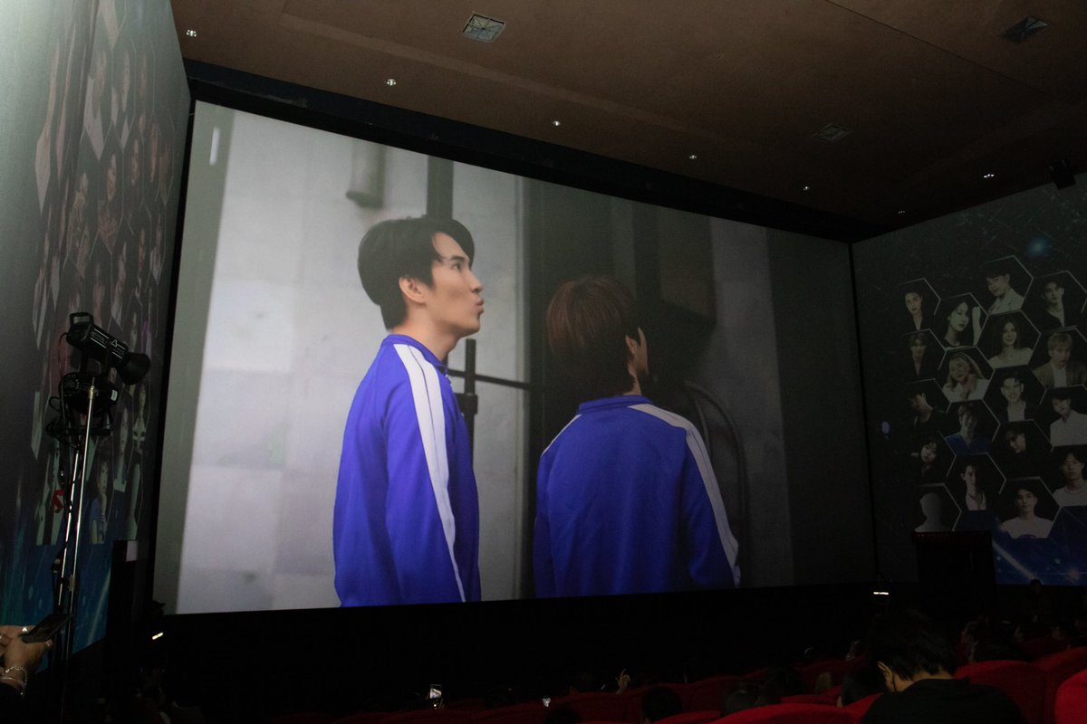 cws_xx's tweet photo. 🎤 Born to be ใช่เพียงสิ่งที่ฝัน
- เมื่อเราอยู่บนเวที เราจะเป็นตัวเราเอง และคอยมอบความสุขให้กับทุกคน เราก็จะมีความสุขที่ได้เห็นรอยยิ้มของทุกคน 🥰🙏
#borntobeytheseries #chokunwachirawich #wellthailand
Cr 📸 : @joonniijoon https://t.co/adeopthr3D