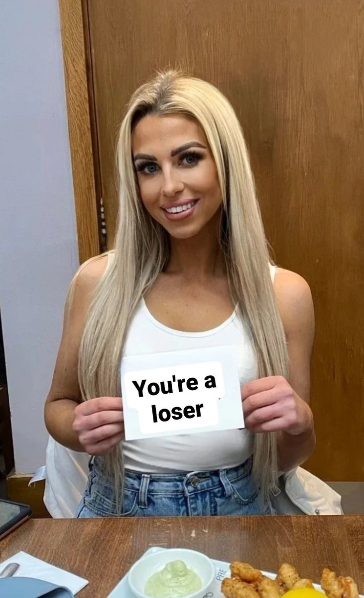 Worshipsophiaa's tweet photo. All I care about is your money 💸 https://t.co/MclDhx4Ka2