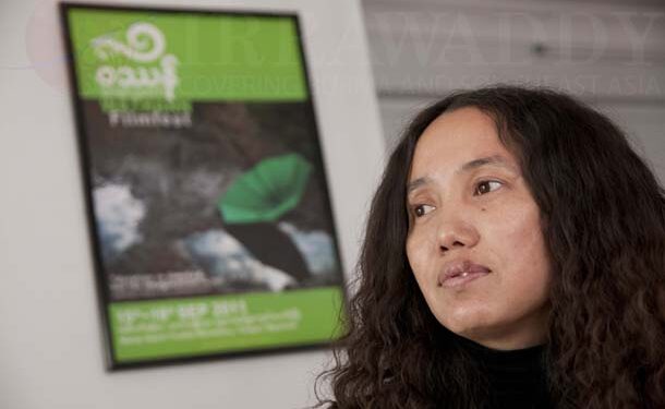 CFWIJ's tweet photo. #Myanmar: #CFWIJ is outraged by life sentence handed to filmmaker #ShinDaewe. Her draconian punishment underscores escalating assault on press freedom by military junta. Shin Daewe's sentence must be revoked immediately, and she must be set free.
➡️: https://t.co/kti1mhJW4A https://t.co/aSjtx7wykm