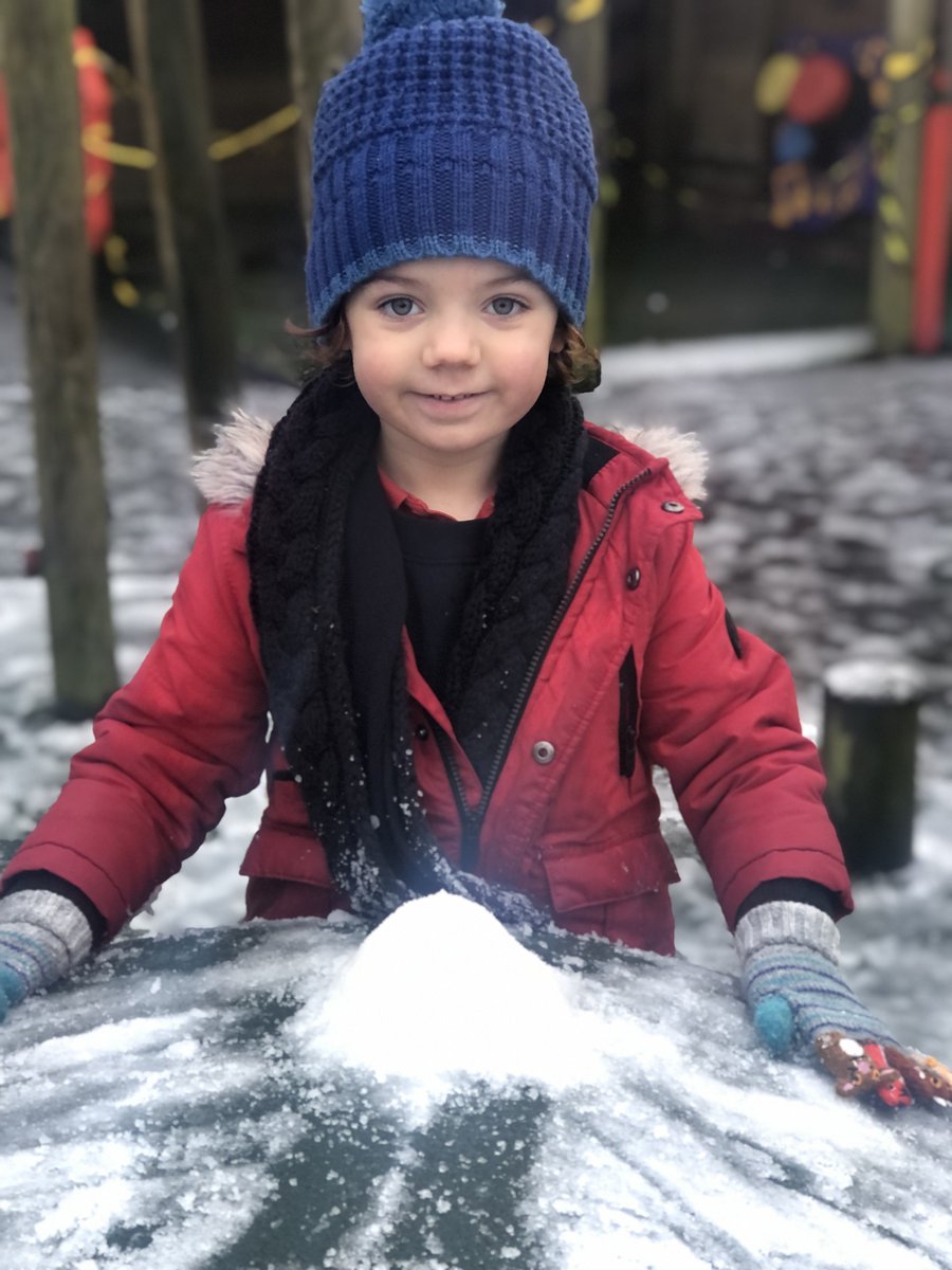 AinsdaleStJohns's tweet photo. ❄️ Reception were having so much fun this morning that Year 6 decided to join them on the KS1 playground! ❄️ #Community #ASJWay https://t.co/RlUYnxQLrg