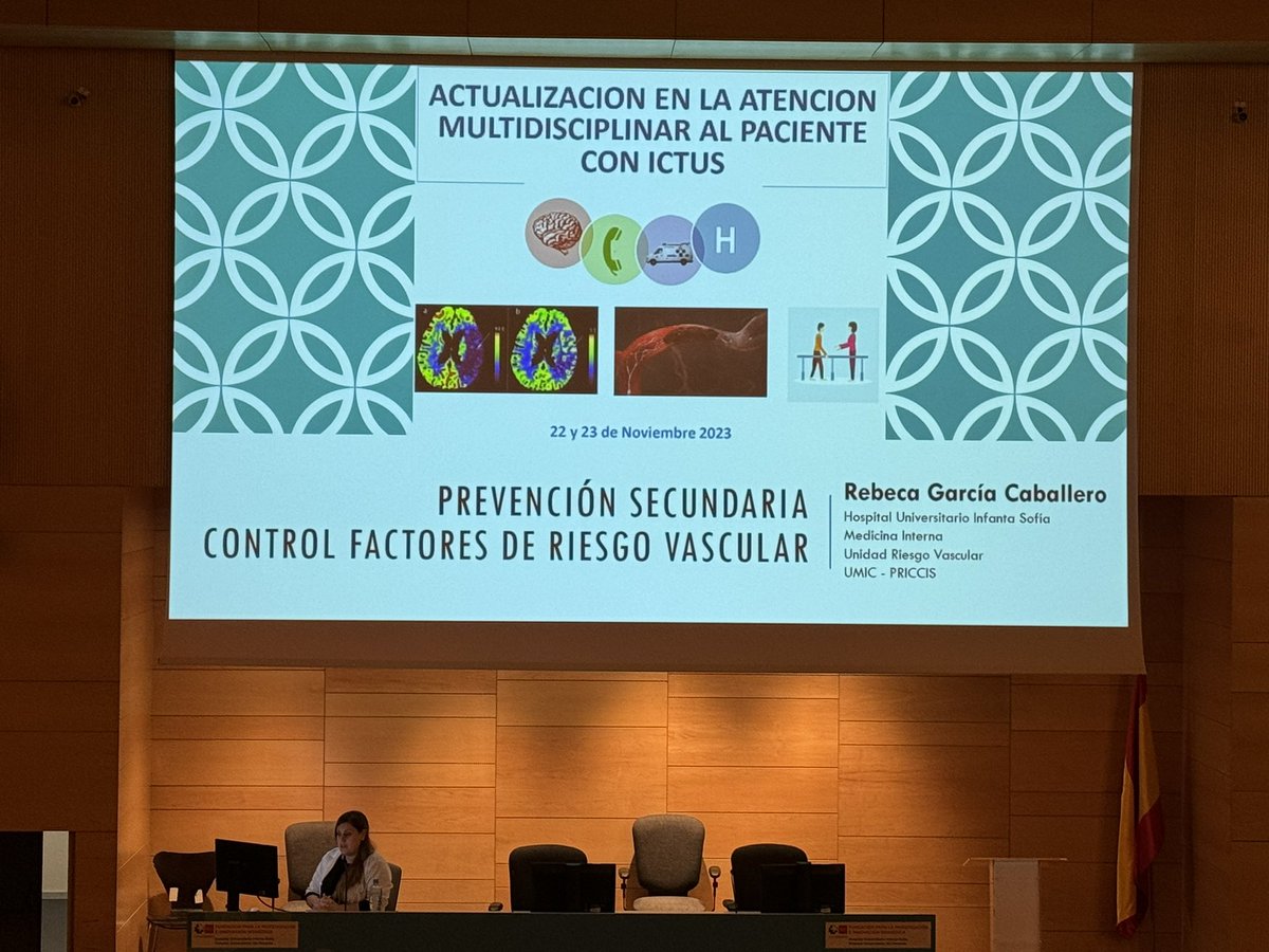 M_InternaHUIS's tweet photo. Comenzamos con las sesiones de 2024. La Dra. García Caballero nos actualiza sobre la atención multidisciplinar al paciente con ictus. Prevención secundaria de control de factores de riesgo cardiovascular. @gt_rcv @Sociedad_SEMI https://t.co/yUYf2FV4Fw