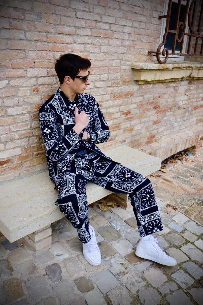 tommy_rosa04's tweet photo. 🔥🔥🔥

#foto #fotografia #fotografie #photo #photos #photography #photoshooting #shootin #shooting📷 #shooting_time #immagine #immagini #image #images https://t.co/j35eZPlaWr