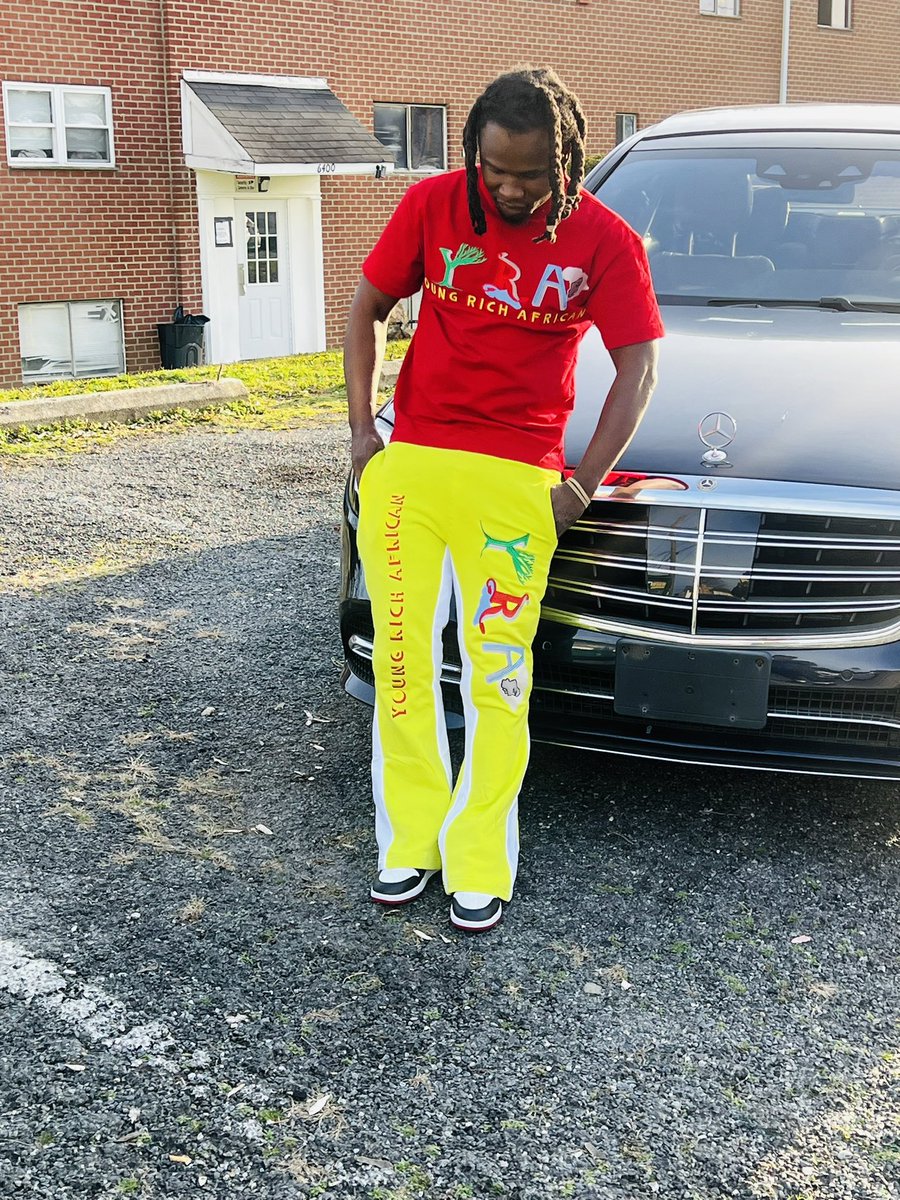 ricchlockz's tweet photo. Pray hard work hard 🙏🏾 https://t.co/pd6oL01mH4
