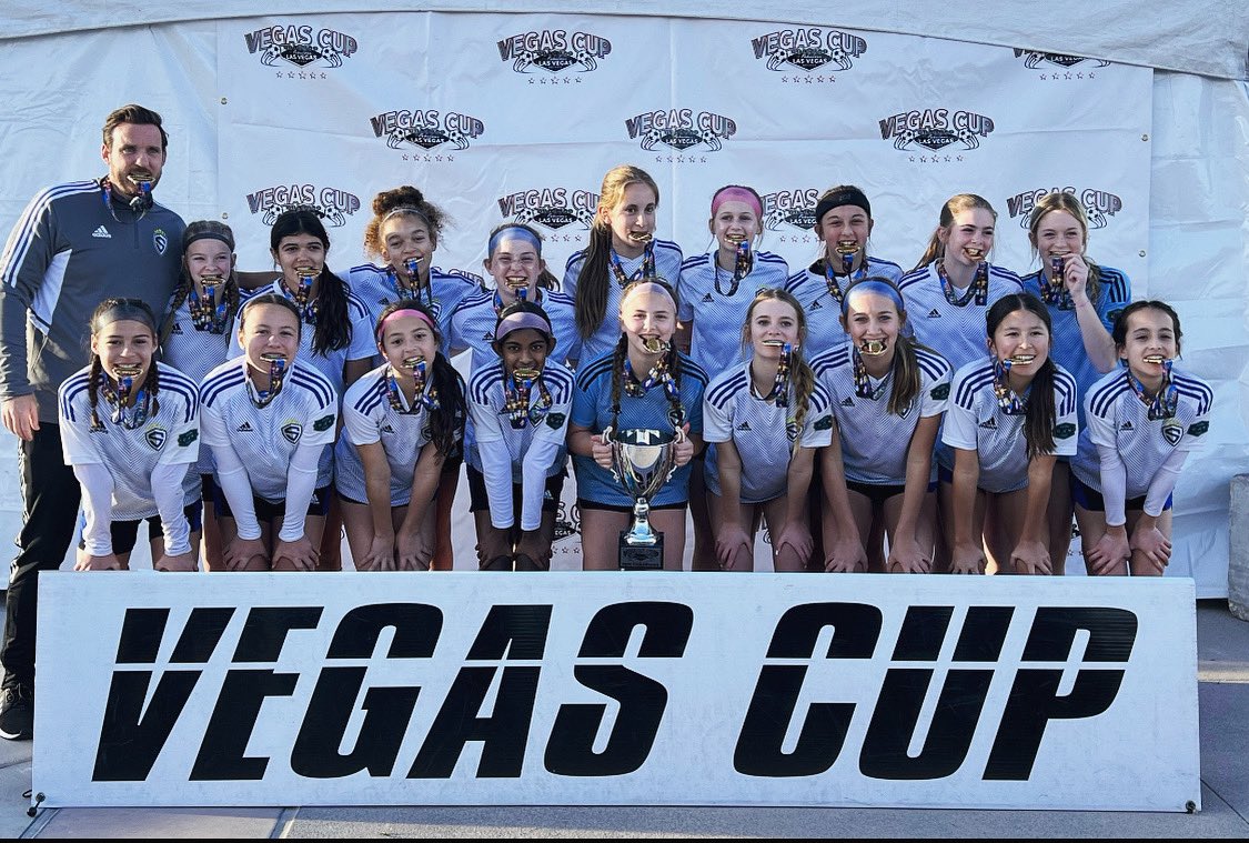 VEGAS CUP!!!! Sting 11G RL Royal lost their first game of the tournament and since then have been on fire!!🔥 They ended up winning the whole thing! Leeetsss goooo #VegasCup @StingSoccerClub