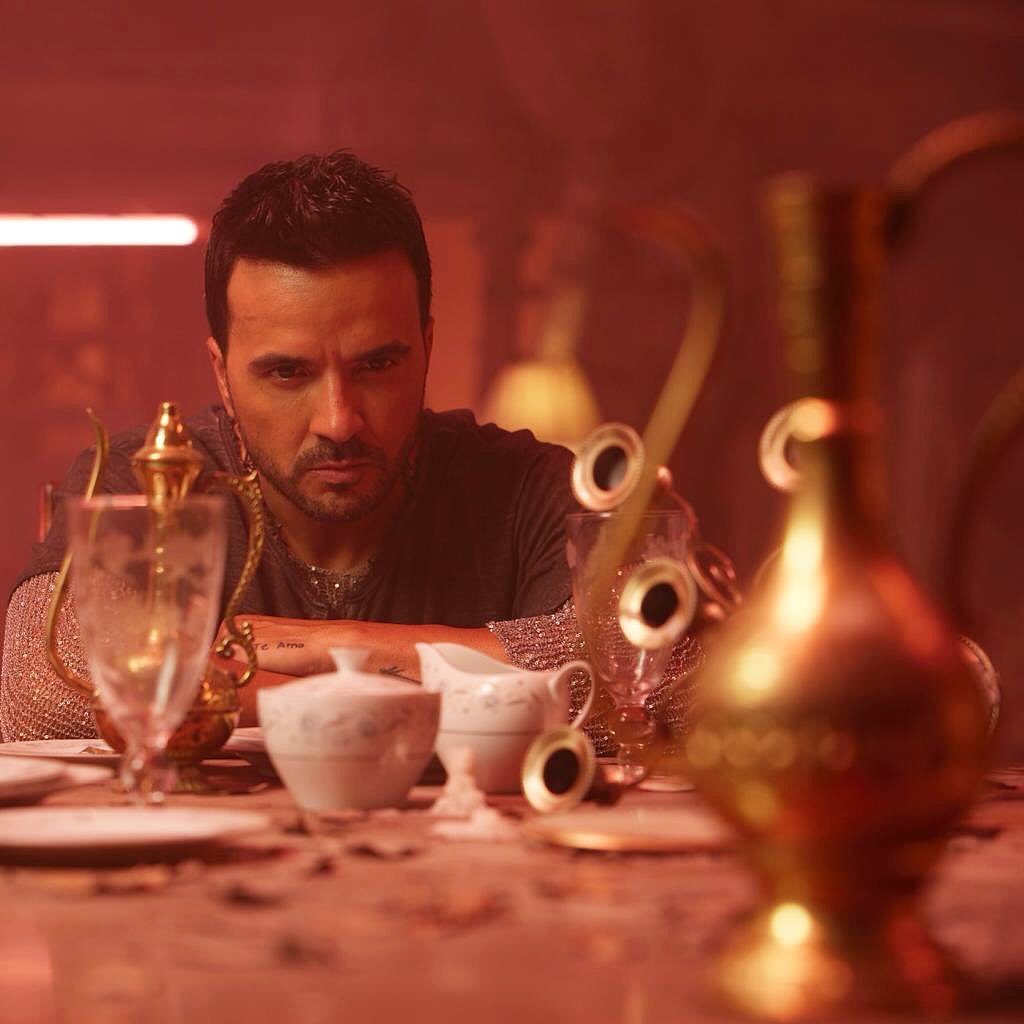 Están listos pa’ una “corta-venas”? En 3 días lanzamos #Santiago 💔