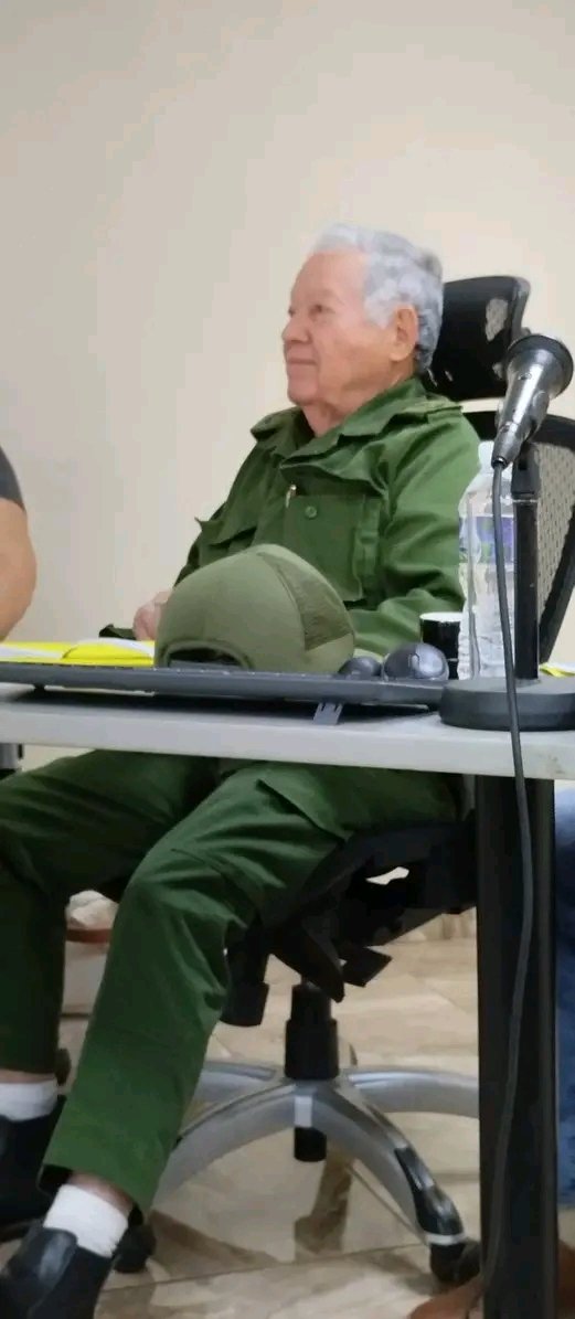 ale6martinez's tweet photo. Continúa el programa de trabajo de la Defensa Civil Nacional en #Moa. Visitan en la mañana la Empresa Comandante Pedro Sotto Alba.
#MoaPrimeraPorElTrabajo
#DefensaCivil
#PoderPopular
@AsambleaMoa 
@AlexCespedes00 
@ErnestoSV8 
@ManolihaHolguin https://t.co/iZVn94HmB9