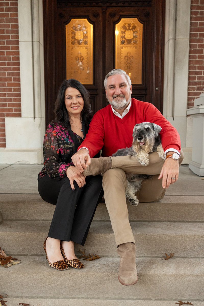 Oliver Holcomb tweet media