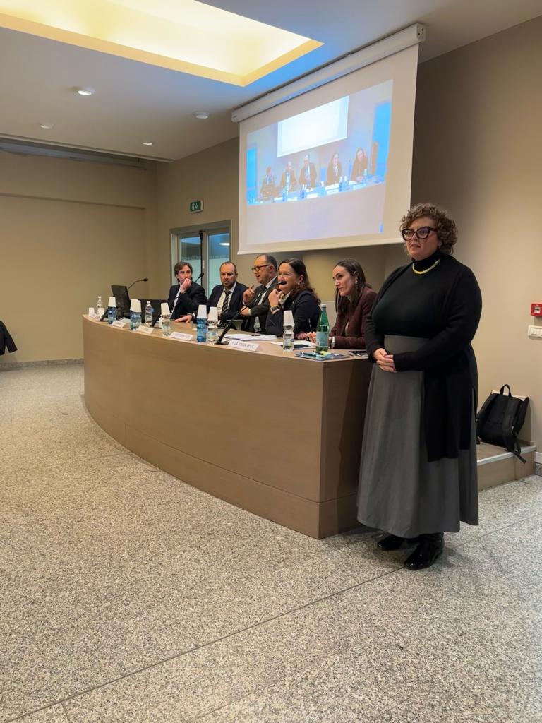 INDICAMit's tweet image. In diretta da Firenze 📢

Il seminario "IL #CODICE DELLA #PROPRIETA' #INDUSTRIALE: LE #NOVITA' DEL 2023"

Ringraziamo la Fondazione per la Formazione Forense dell'Ordine degli Avvocati di Firenze per la collaborazione e tutti i relatori presenti.

indicam.it/all-events/