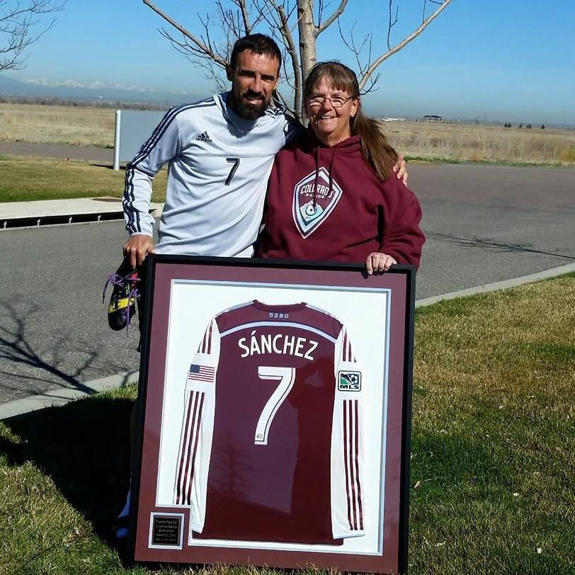 C38sg's tweet photo. Last night, we received the news that the immutable Joan Dobrzynksi had her homecoming after a long fight with cancer. She didn’t lose the fight, she just changed venues, switched the pitch. Nothing, not even cancer, can beat a kind soul like Joan. https://t.co/SiLNm5htlQ