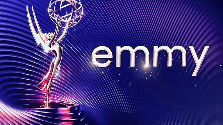 Curiosity_Movie's tweet photo. I #vincitori  degli #Emmy  #2024 scoprili al seguente link: https://t.co/pMtSrNuV1j
 #serietv  #film  #TheBear #Succession #Beef #KieranCulkin #sarahsnook #EbonMossBachrach #AyoEdebiri #matthewmacfadyen #JenniferCoolidge #JeremyAllenWhite #StevenYeun #AliWong  #EltonJohn https://t.co/Pv18PML0hj