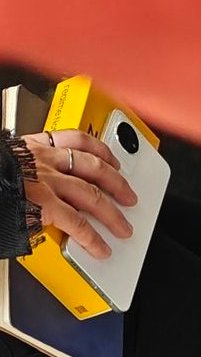 GreedyTech's tweet photo. realmeNote1 is due for launch later this month and it has been leaked in the wild.
Specs:
• 6.67" FHD+ 120Hz OLED
• MediaTek Dimensity 7050
• 108 MP + 8 MP +2 MP
• 16 MP 🤳
• 5,000 mAh, 67W FC
• Dual Stereo Speakers
@realmeIndia
#realmeNoteSeries #realmeNote1 #GreedyTech https://t.co/dfcYZHUUQ4