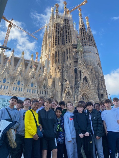 TrinityCroydon's tweet photo. A group of Second-Year hockey players travelled to Barcelona for the pre-season Hockey Tour, with an epic four days of sports and sightseeing.
Read Head of Hockey, Mr Giles, reports here: https://t.co/NHSb3QNkq3
#TrinityTrips https://t.co/jrro15M3em
