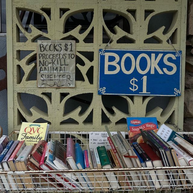 Booktasters tweet media