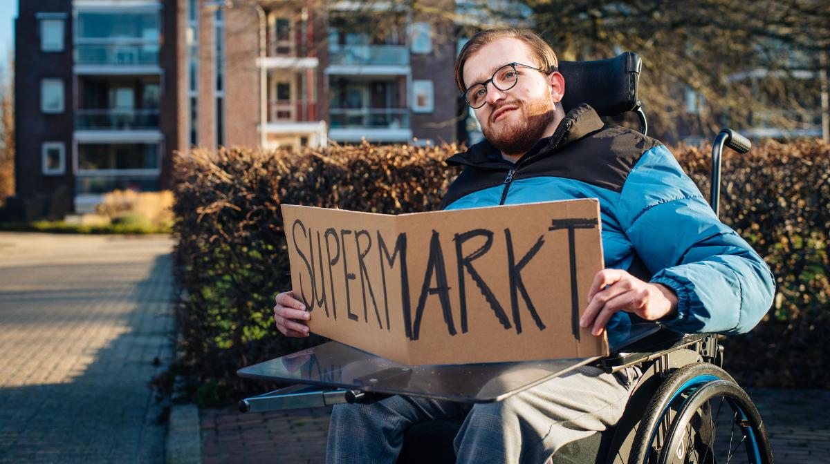Samen met 29 organisaties lanceren we het manifest #SamenVerkleinenWeDeAfstand. Voor veilige wandelroutes, beter en sneller openbaar vervoer en goede doorfietspaden 👉 tinyurl.com/5cdj4v5f