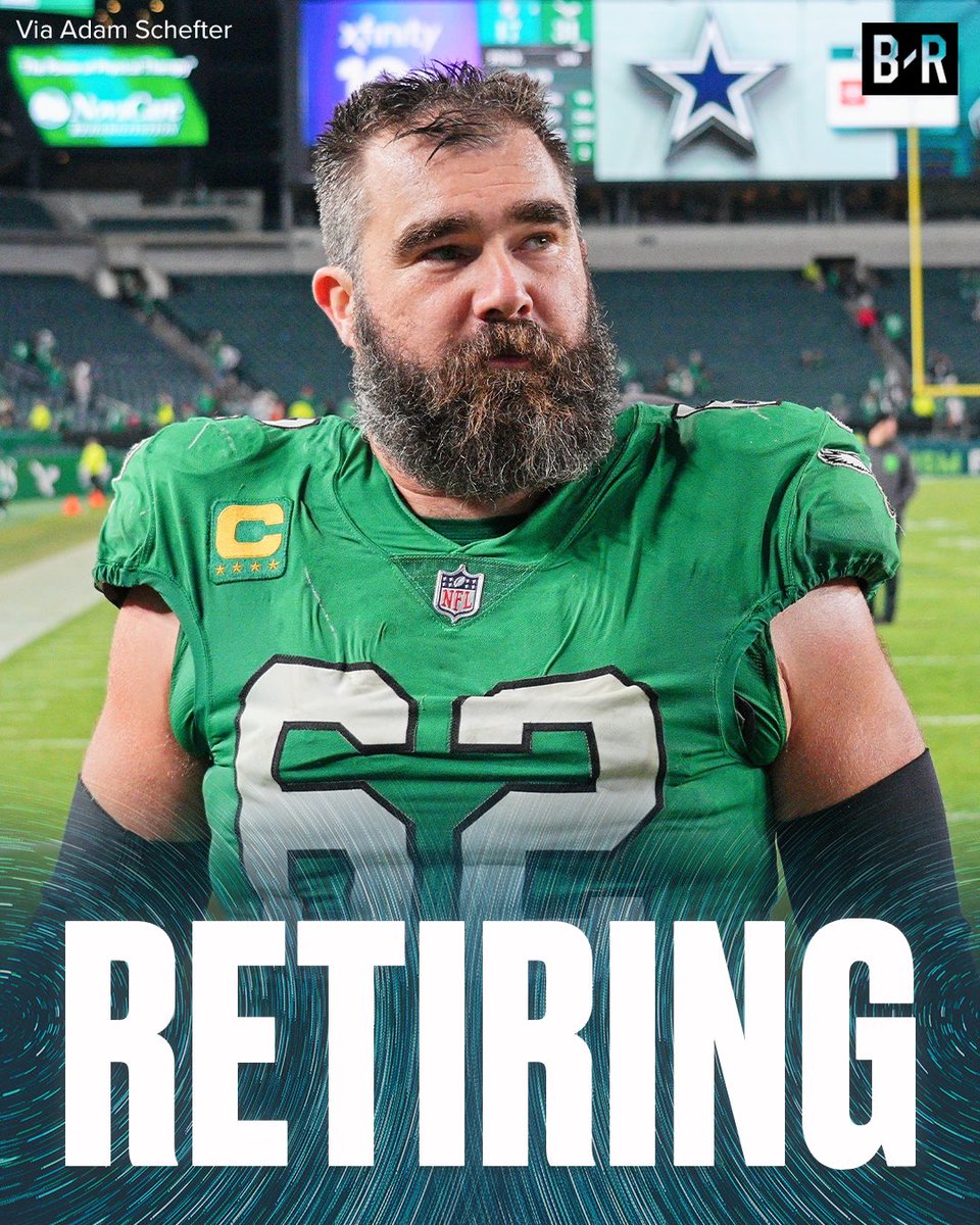 BleacherReport's tweet photo. Jason Kelce told his Eagles teammates after last night's playoff loss that he is retiring, per @AdamSchefter https://t.co/TBCEjdWGRu