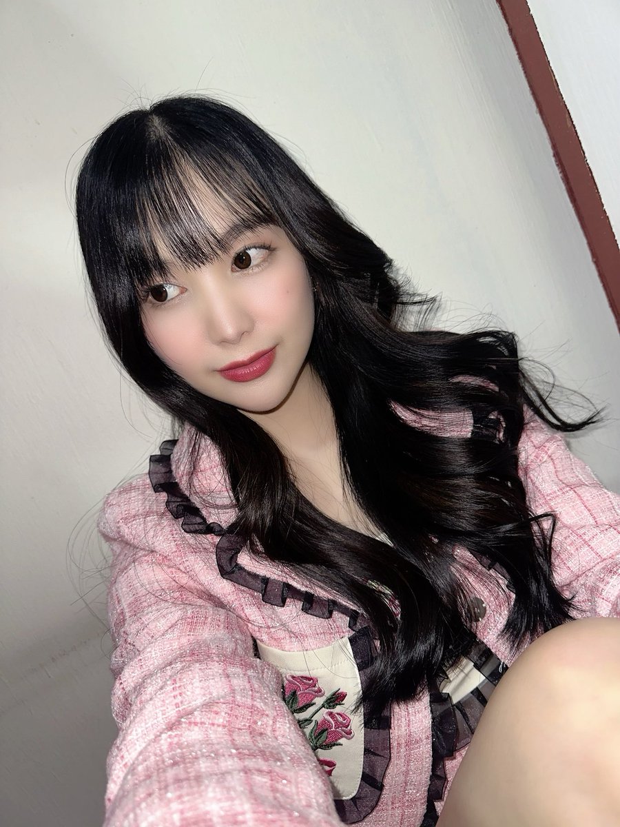 mummeelee's tweet photo. จะเลิกลืมถ่ายรูปตัวเองในงานกี่โมง😂
วันนี้ขอบคุณนะคะ 🤍✨ กินข้าวเย้อะๆๆๆน้า https://t.co/6JzYlVlLWE