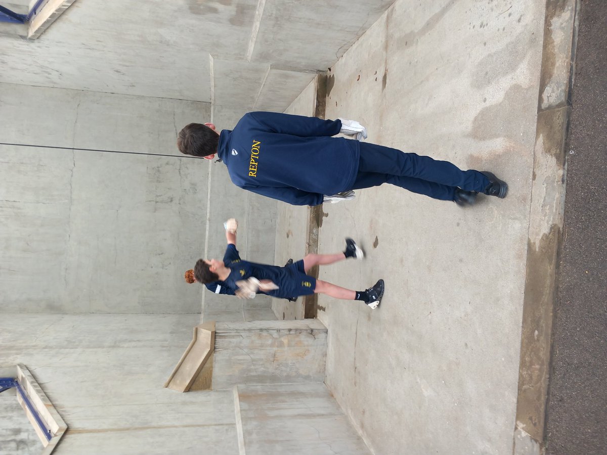 Repton Fives tweet media