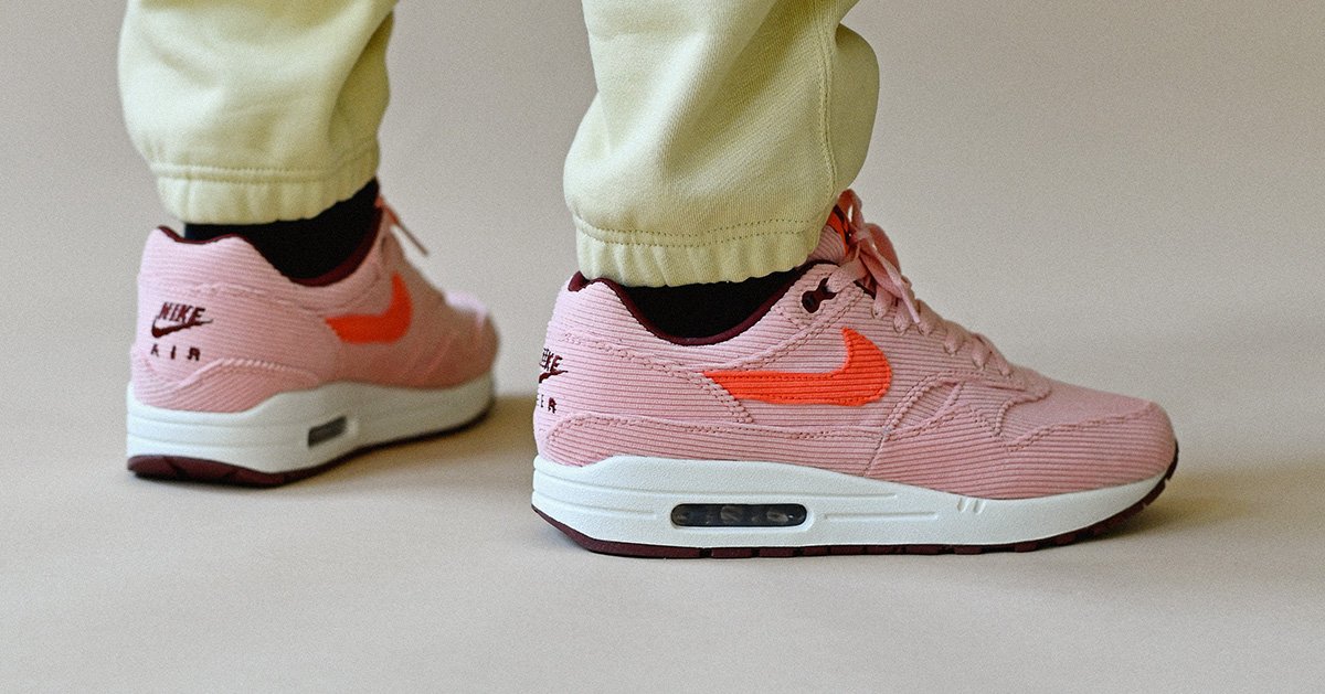nike air max corduroy pink