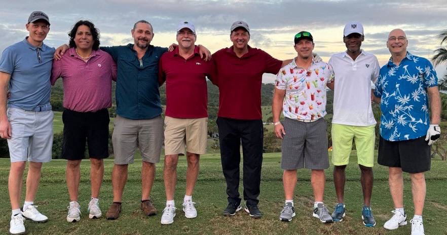 TheKevinTrudeau's tweet photo. Enjoying time with high-level GIN (Global Information Network) members in Puerto Rico at a golf outing. 

To apply for membership go to https://t.co/JVPt4OkDte

#kevintrudeau #yourwishisyourcommand #globalinformationnetwork #golf #puertorico https://t.co/m6Qi3xUf9i