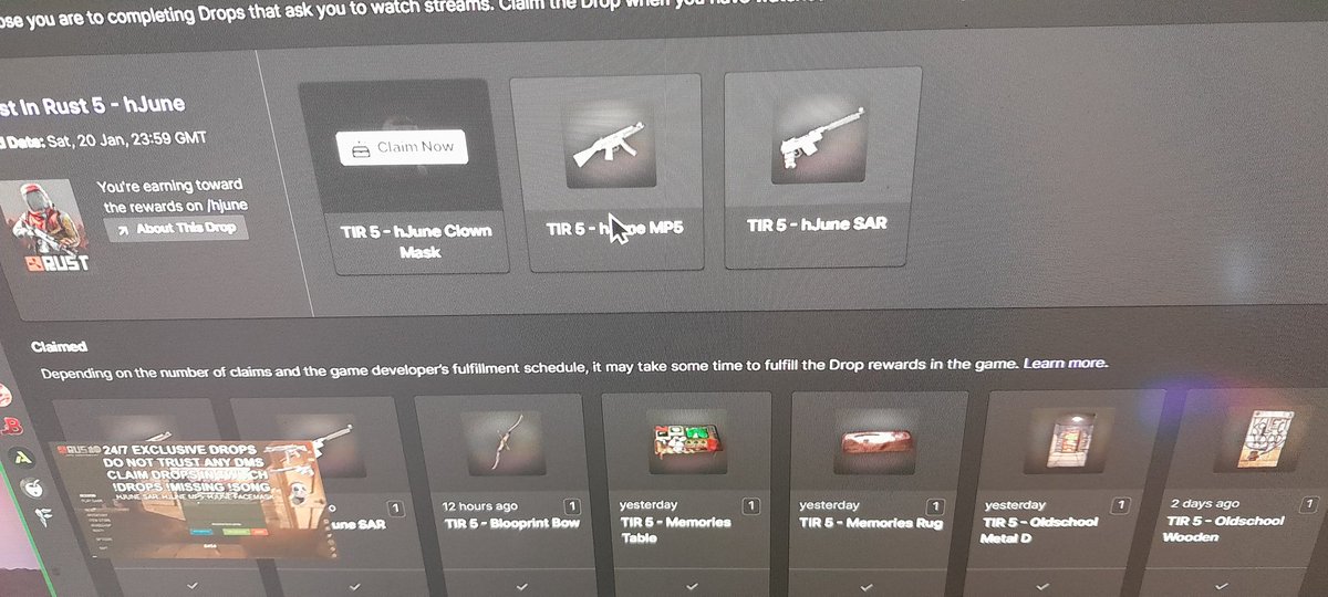 DaveinMossy's tweet photo. It was a long slog but all skins collected 😃 #gaming #pcgaming #Rust #Rust10 #twitch #twitchDrops #Skins https://t.co/qxcJCmqfRr