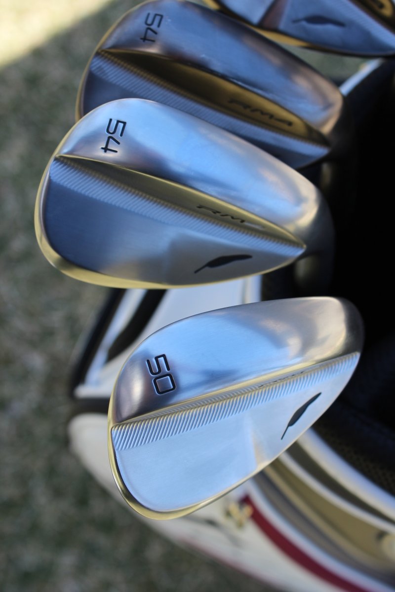 Fourteen Golf tweet media