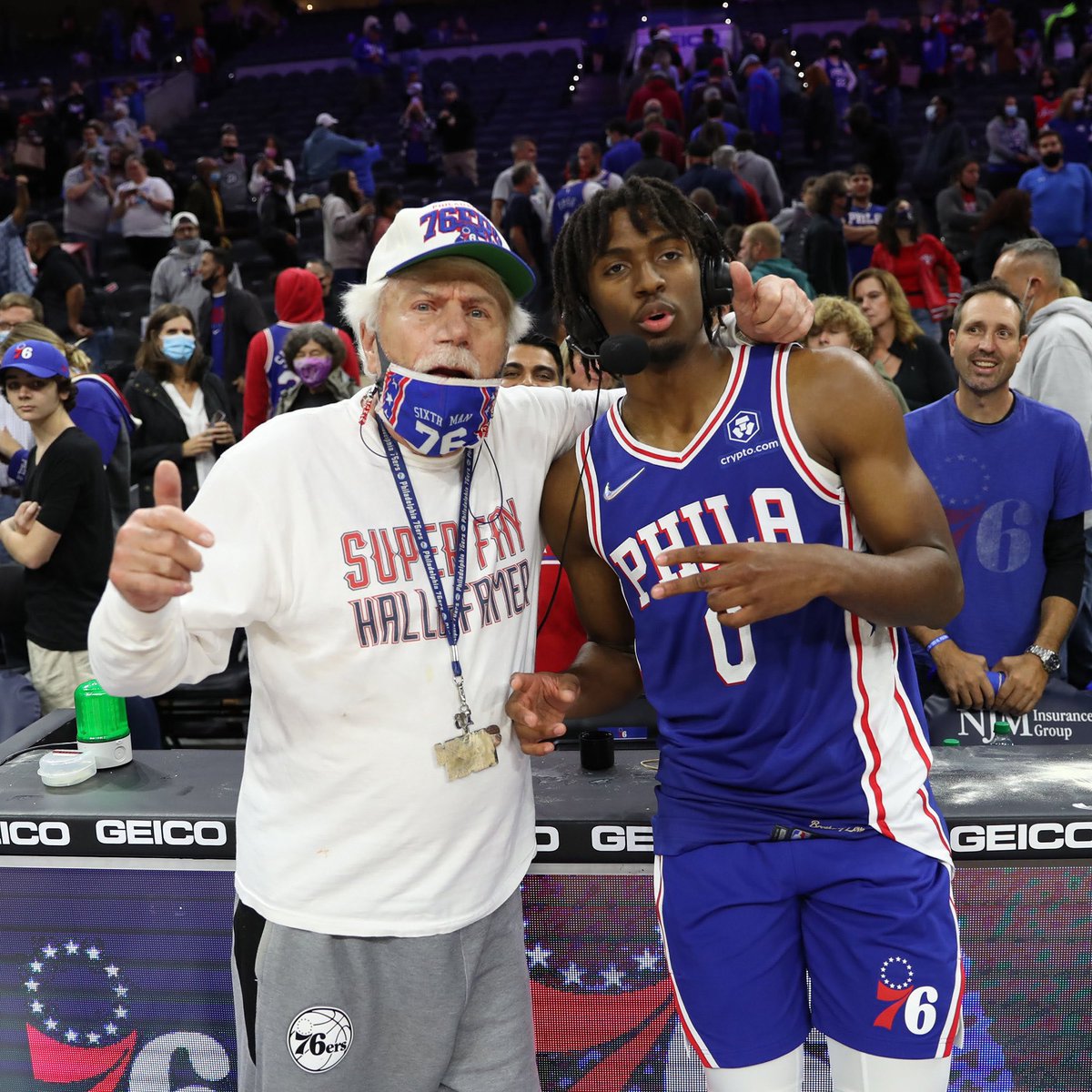 76erSixthMan's tweet photo. 🏀 GIVEAWAY ALERT! 🎉 Today is my 80th birthday and I’m in a giving mood!!

Score big with a chance to win an AUTHENTIC SIGNED Tyrese Maxey Philadelphia 76ers jersey! 🖊️🔥@TyreseMaxey 

TO ENTER:
1️. Follow Me on instagram and/or twitter @76erSixthMan
2️. Like this post ❤️💙
3️. Comment below and tag 2 🏀 buddies and tell them “Go Sixers”
4. Use #SixthManBDay in comments
5. Share this post to your story

I’ll pick a random winner and announce it Friday, January 19, 2024. 

Thank you Sixth Man Nation. Love you all! 

#SixthMan👍🏻🏀👍🏻🏀
#SixthManTurns80🎂🎉
#WhatARide🙏🙏

p.s. Anyone 
going to the game tonight?!?