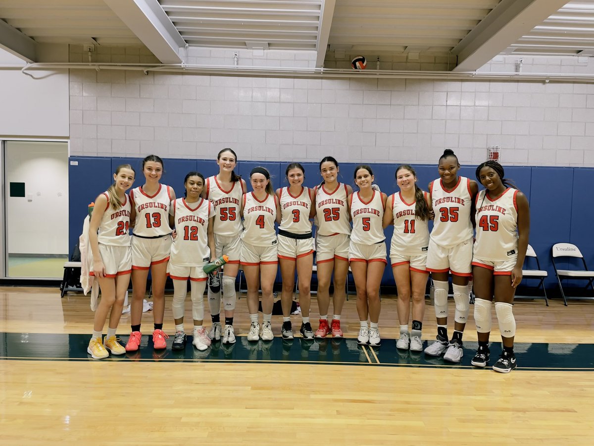 NancyKing34's tweet image. Headed to Boston Mass. this past weekend for the Sister Schools Tournament. @UASTL_Athletics won the tournament but more importantly we got to bond as a team. #thisisgood #phee