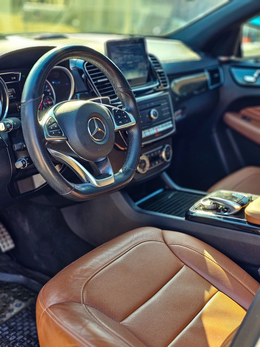 Abj_Auto_cars's tweet photo. For sale ✅
Super clean foreign Used Mercedes-Benz GLE 450 4matic 2016 model with panoramic sunroof and original custom duty for just 💥...₦53.5M

✈️ Nationwide delivery available 
📍Abuja

☎️09112199464
🗨️08052712169

 #AbujaTwitterCommunity https://t.co/OChBmS5tT2