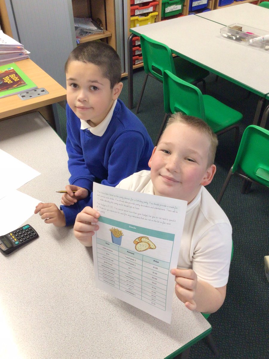 Rowlatts_TMET's tweet photo. Year 4 are planning a party to improve their understanding of finance and budgeting #RMPAPSHE #PartyPlanningCommittee #Budgeting https://t.co/vVr2YljsTC